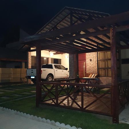 Chale De Campo Em Condominio Fechado บานาเนย์รัส ภายนอก รูปภาพ