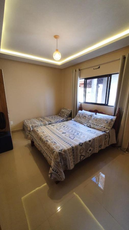 Chale De Campo Em Condominio Fechado บานาเนย์รัส ภายนอก รูปภาพ